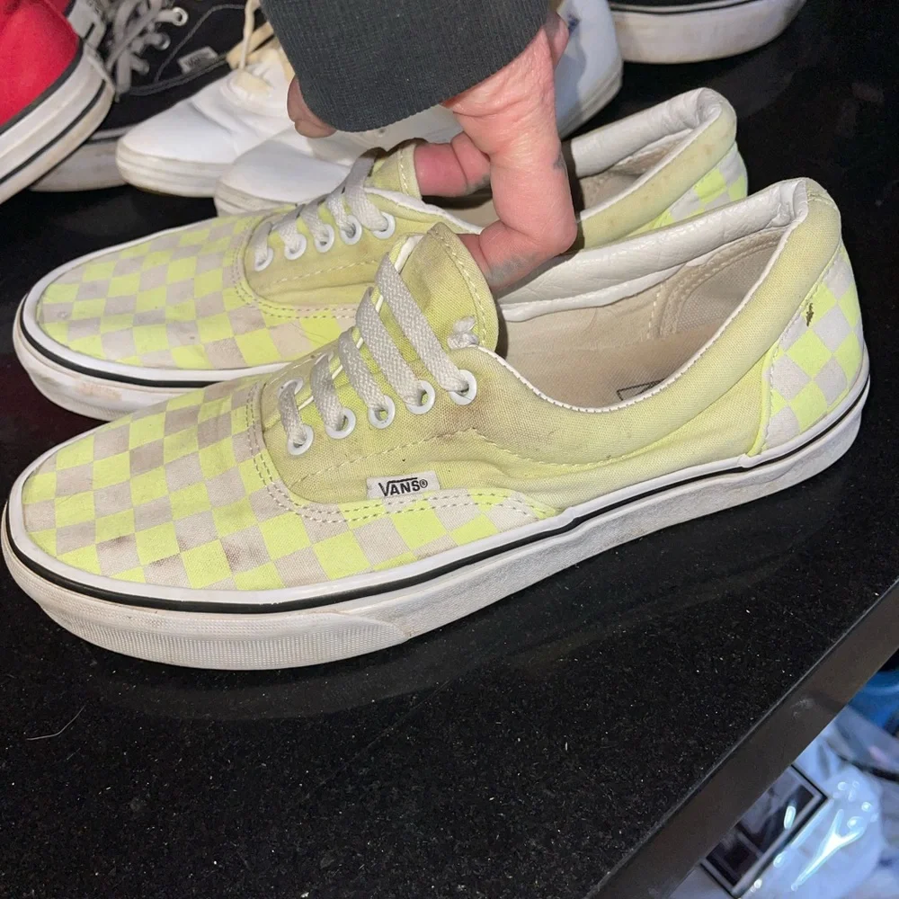 🔥 SOLD🔥Vans Era Lime Green & White Checkerboard Sneakers - Picture 2 of 8